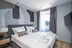 Apartments Villa Royale