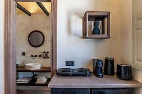 Peranosa The Residency