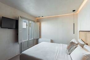 Peranosa The Residency