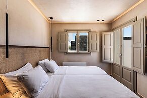 Peranosa The Residency