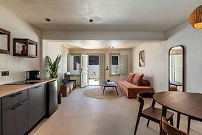 Peranosa The Residency