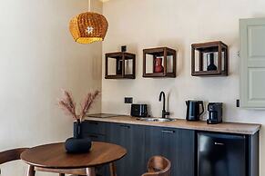 Peranosa The Residency