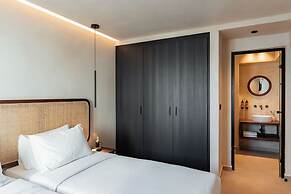 Peranosa The Residency