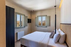 Peranosa The Residency