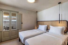 Peranosa The Residency