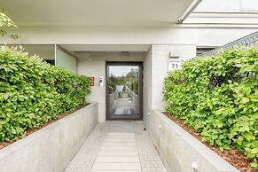 Nad Brzegiem Wisły Warszawa by Renters