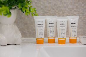 Nad Brzegiem Wisły Warszawa by Renters