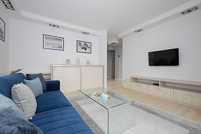 Nad Brzegiem Wisły Warszawa by Renters