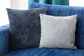 Nad Brzegiem Wisły Warszawa by Renters