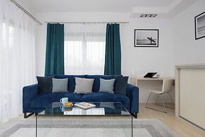 Nad Brzegiem Wisły Warszawa by Renters