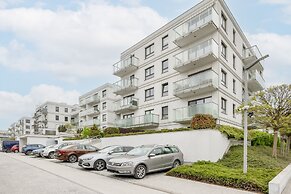 Nad Brzegiem Wisły Warszawa by Renters