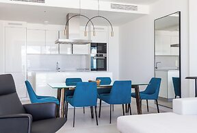 Seaview Residence with pool