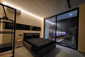 La Mirage Group Villas