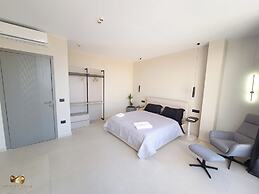 La Mirage Group Villas