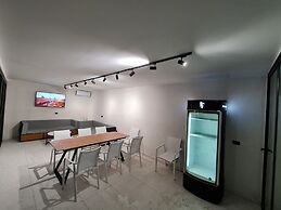 La Mirage Group Villas