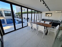 La Mirage Group Villas