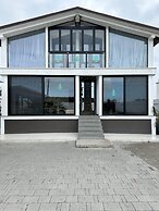 La Mirage Group Villas