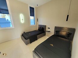 La Mirage Group Villas