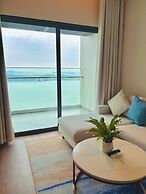 The Sea Halong Bay Managed By Class M