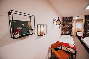 Plis Room - Old Bazaar