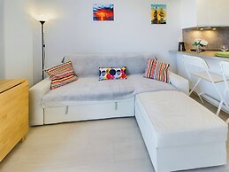 Apartment With Parking Gdynia by Renters