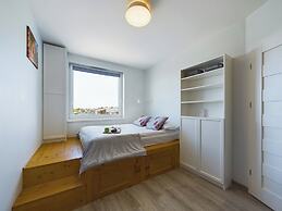 Apartment With Parking Gdynia by Renters