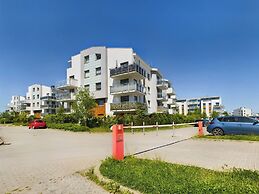 Apartment With Parking Gdynia by Renters