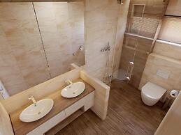 Apartments Villa Subic