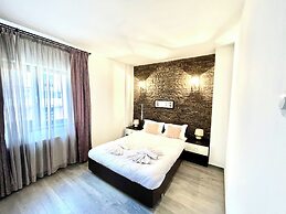 Tower Old City Apartment