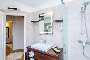 Apartment Maru Prestige