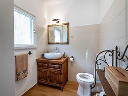 Authentic Stone House Lola