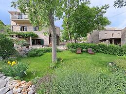 Authentic Stone House Lola