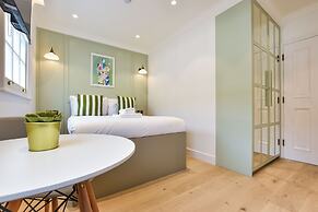 Star Street Studios by Concept Apartment