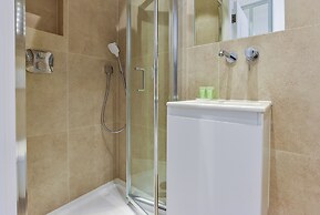 Star Street Studios by Concept Apartment