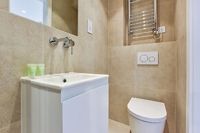 Star Street Studios by Concept Apartment