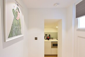 Star Street Studios by Concept Apartment