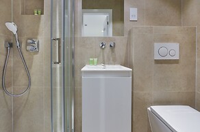 Star Street Studios by Concept Apartment