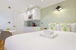 Star Street Studios by Concept Apartment