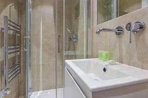 Star Street Studios by Concept Apartment