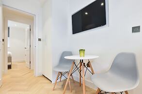 Star Street Studios by Concept Apartment