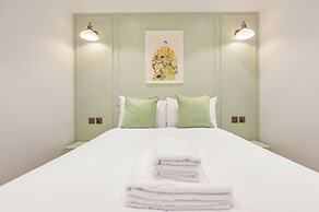 Star Street Studios by Concept Apartment