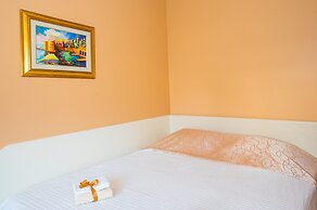 Apartment 3 Beaches With Free Parking