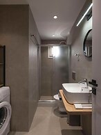 Parikia's Urban Oasis