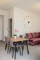 Parikia's Urban Oasis