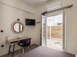 Parikia's Urban Oasis