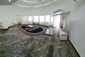 Mega Hilton Luxury hotel