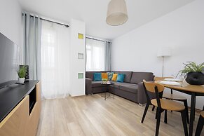 Apartment Near Airport Warsaw by Renters