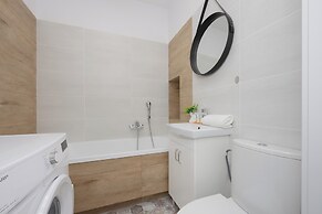 Apartment Near Airport Warsaw by Renters