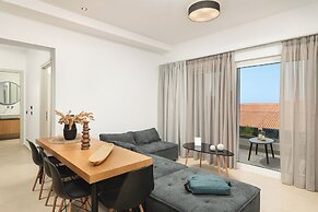 Elia City Apartments