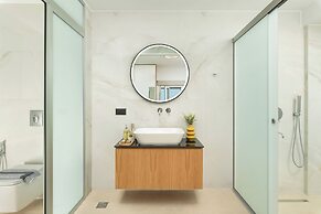 Elia City Apartments